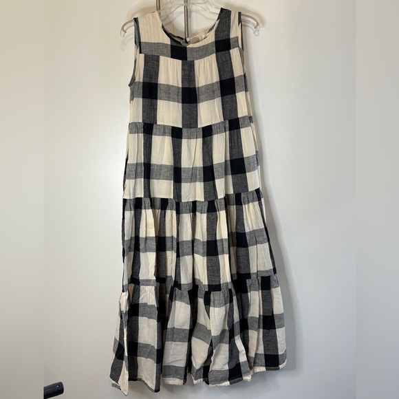 tribe alive Dresses & Skirts - 🔥FLASH SALE! Tribe Alive Black and Cream Linen Maxi Dress